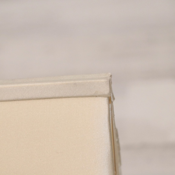 Badgley Mischka Rhinestone Bow Guile Clutch Ivory  Evening Bag - Picture 10 of 13